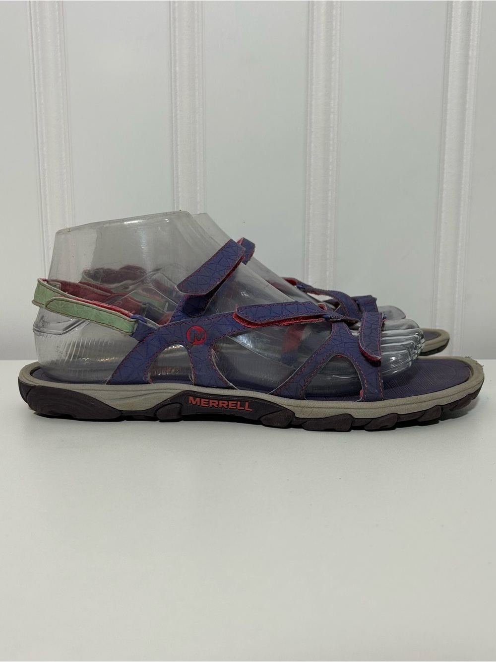 Merrell light purple pink sandals